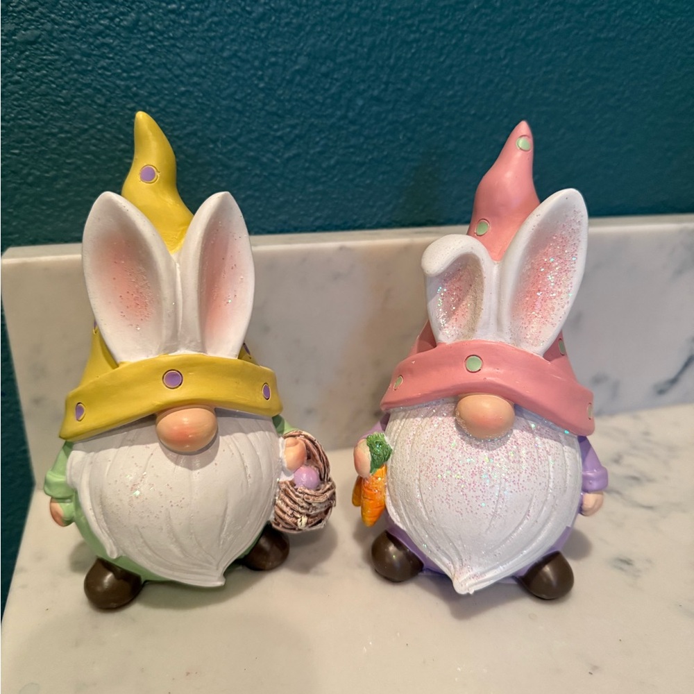 NWT Easer Bunny Gnomes